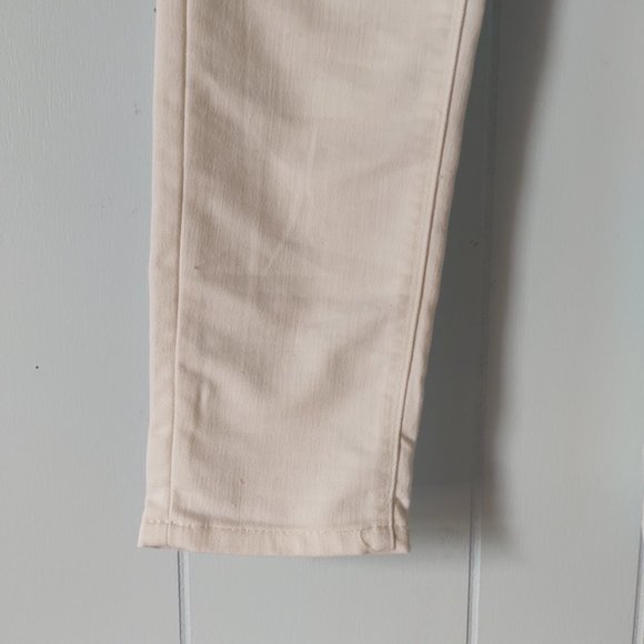 Smart Set Insider Premium Denim White Skinny Jeans - Picture 4 of 9